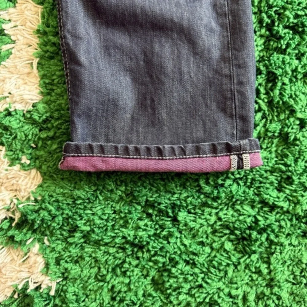 Request Premium Denim Goods Co. Distressed Jeans - Pink Detail, Designer Style - Picture 5 of 7